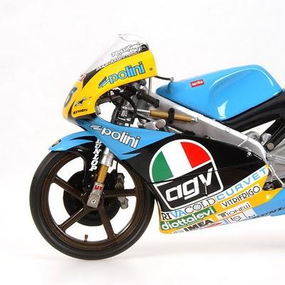 Aprilia RS 125 V.Rossi 1996 by Minichamps