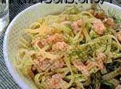 Tagliolini bianchi neri salmone