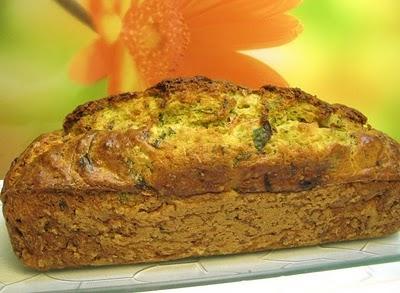 LA VITA FACILE SOLO PERCHE' ERA OMAGGIO - PLUMCAKE ARMONIA CON ERBETTE FRESCHE E SALMONE - GREEN HARMONY PLUM CAKE WITH SALMON