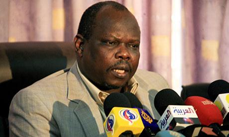 South Sudan negotiator Pagan Amum announces the suspension of talks with the north, in Khartoum.