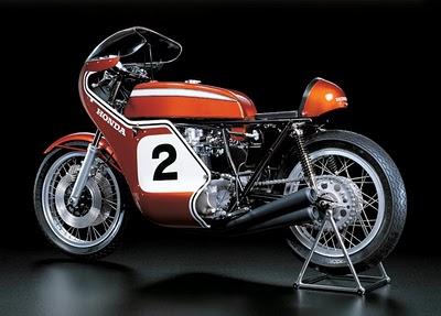 Honda CB 750 Racing by Tamiya