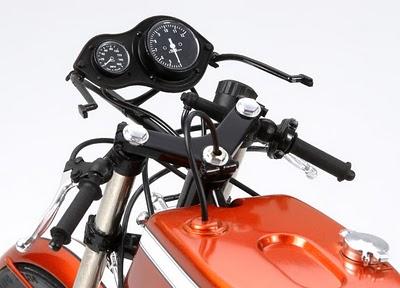 Honda CB 750 Racing by Tamiya