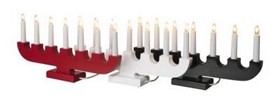 Kallt: la Menorah in stile Ikea