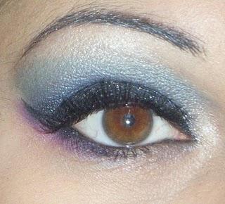 FOTD 17 MARZO 2011 - dark blue glitter