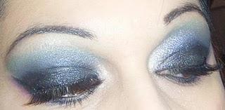 FOTD 17 MARZO 2011 - dark blue glitter