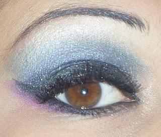 FOTD 17 MARZO 2011 - dark blue glitter