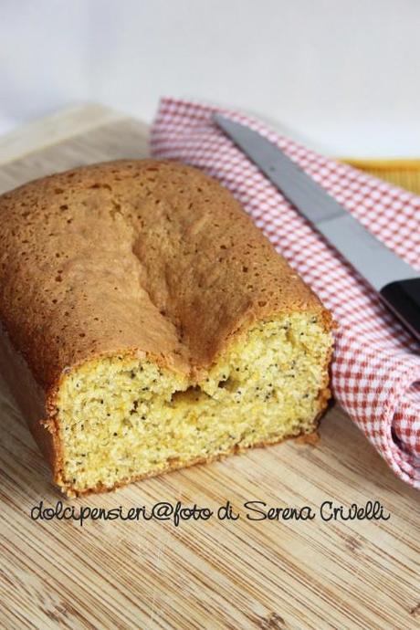 PLUM CAKE ALL’ARANCIA E SEMI DI PAPAVERO di Dolcipensieri