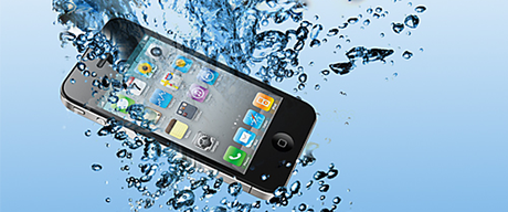 Un semplice rimedio per salvare lo Smartphone caduto in acqua