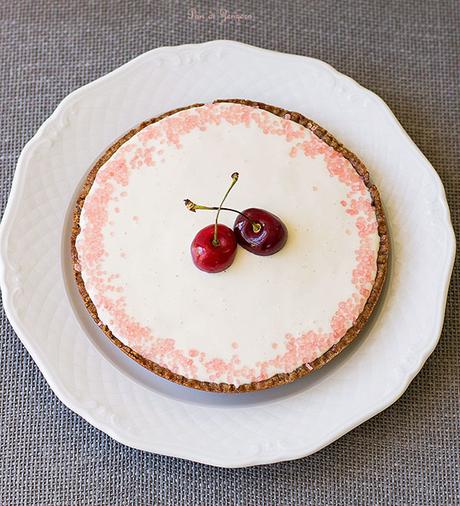 crostata ciliegie e zenzero con salsa veniglia