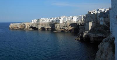 nel blu dipinto di blu di Polignano a Mare