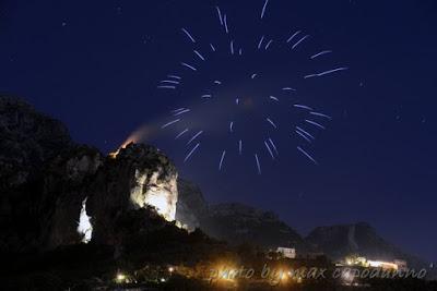 POSITANO : a Montepertuso i festeggiamenti in Onore a Santa Maria delle Grazie ...   i FUOCHI