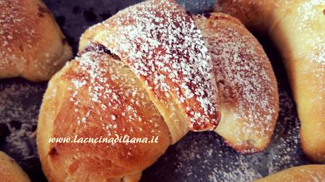 Cornetti con Pasta Madre o con Licoli