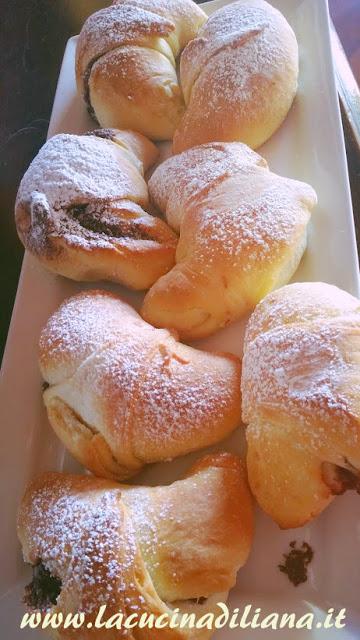 Cornetti con Pasta Madre o con Licoli