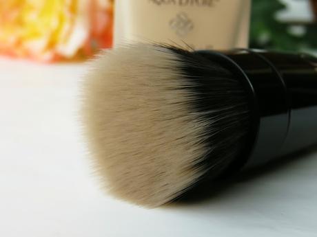 Doll10 BlendSmart pennello rotante e fondotinta Drops