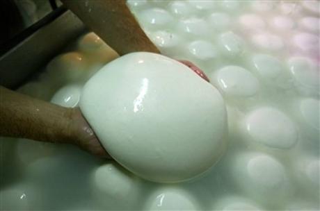 mozzarella-e1366220594487