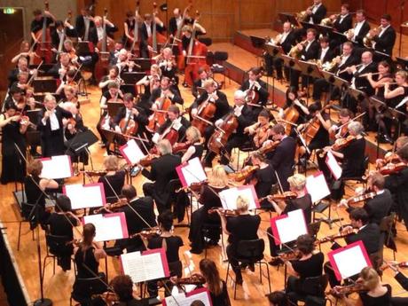 Herbert Blomstedt e la RSO des SWR nella Nona di Bruckner