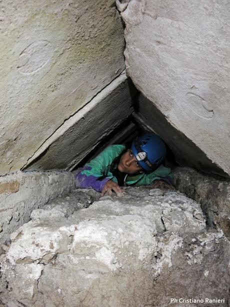 Esplorazioni speleologiche sotto il Battistero e la Basilica Lateranense a Roma