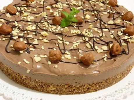 Cheesecake con crema di nocciole (nutella)