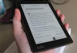 E FU COSI' CHE CI COMPRAMMO L' E-READER...