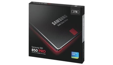 Samsung presenta gli SSD 850 PRO e 850 EVO da 2TB Samsung determina una nuova era nel segmento dello storage e presenta gli SSD 850 PRO e 850 EVO con capacità da 2TB