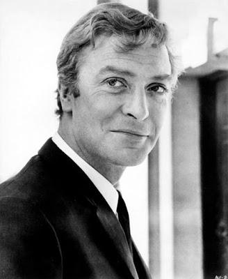 MICHAEL CAINE E LO SGUARDO AMBIGUO