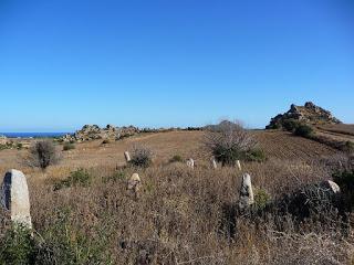 Archeologia in Sardegna. Due giorni fra i menhir del Sarrabus.