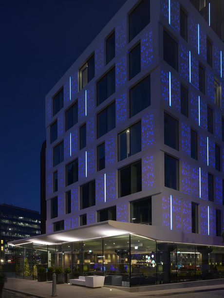 DuPont_Corian_Facade_MotelOne-Minories_Mackay-Partners