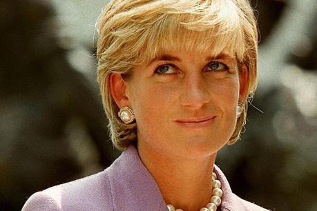 L’abito Versace di Lady Diana all’asta per 200mila dollari
