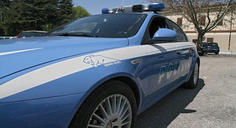 Operazione della Polizia di Stato in Via Acquabona