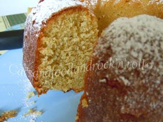 Ciambellone all'acqua senz'acqua, di Cavoletto di Bruxelles