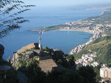 Non solo Taormina, ma anche i suoi dintorni