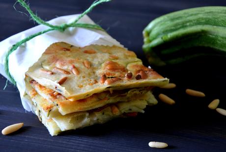 The neverending carboidrato story: schiacciatina di zucchine e pinoli