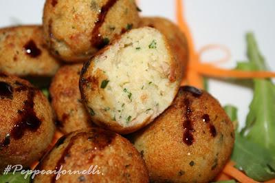 Polpette di pane Pugliesi.