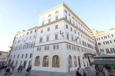 Valentino-Flagship-Piazza-di-Spagna-Roma