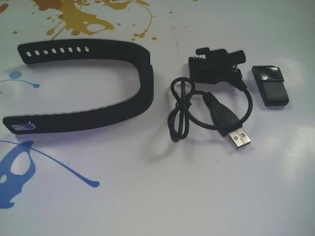 Braccialetto intelligente WaterProof TW64: la nostra recensione!