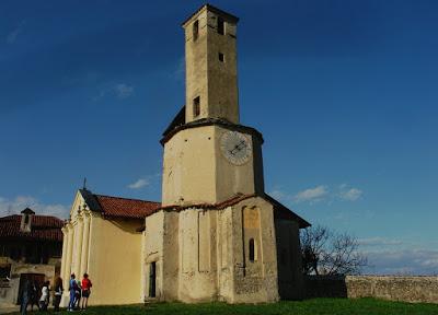 Il complesso plebano di San Ponso.