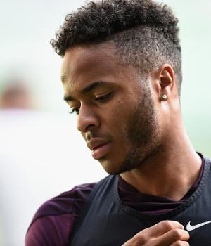 Sterling non parte per l’Asia: vicinissima la cessione al Manchester City