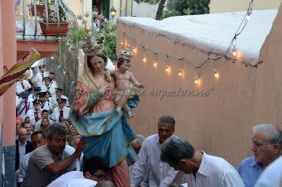 VISITAZIONE DELLA BEATA VERGINE A S.ELISABETTA - 2 -  La Processione a CHIESA NUOVA