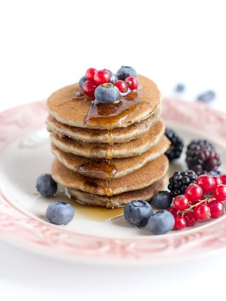 PANCAKES VEGAN SENZA GLUTINE INTEGRALI + AVENA