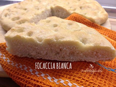 focaccia bianca