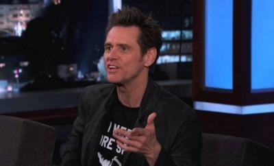 Jim-Carrey-protesta-contro-i-vaccini-Avvelenano-i-bambini