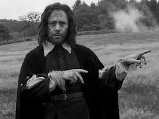 Recensione: Field England