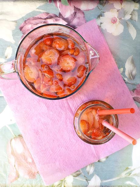 Detox water #8: Mirtilli, fragole e bacche Goji