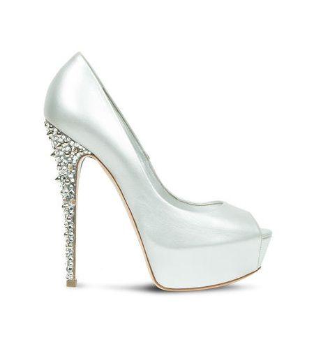 Scarpe da sposa: ecco come scegliere quella giusta per il matrimonio