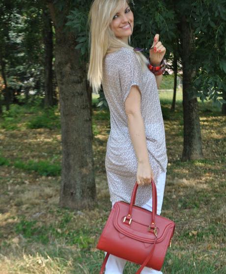 outfit borsa rossa abbinamenti borsa rossa come abbinare la borsa rossa red bag how to wear red bag red bag outfit red bag inspiration red bag street style outfit luglio 2015 outfit 15 luglio 2015 outfit estate 2015 outfit estivi donna outfit casual donna summer outfits summer casual outfit for girl mariafelicia magno fashion blogger color block by felym fashion blog italiani fashion blogger italiane