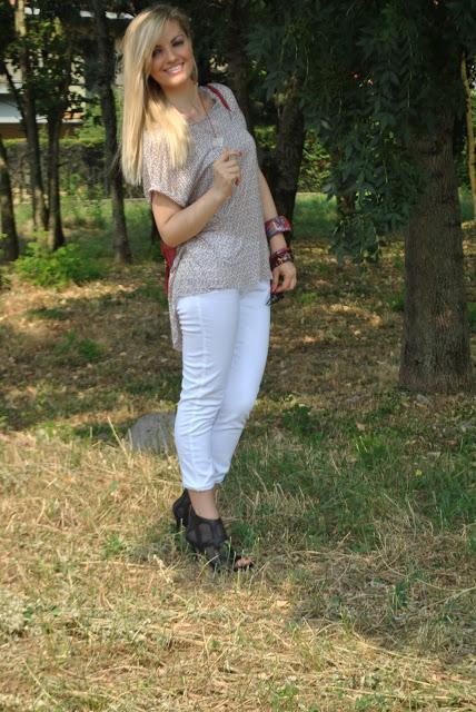 outfit jeans bianchi come abbinare i jeans bianchi abbinamenti jeans bianchi mariafelicia magno fashion blogger colorblock by felym outfit luglio 2015 outfit 15 luglio 2015 outfit estivi outfit estate 2015 come abbinare i pantaloni bianchi abbinamenti pantaloni bianchi how to wear white jeans how to wear white skinny jeans summer outfits july outfits  italian girls fashion bloggers italy outfit jeans skinny