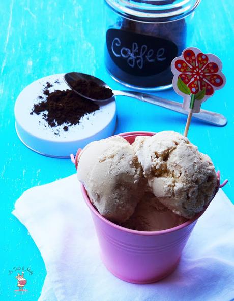 Gelato yogurt e caffè