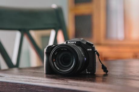 Sony DSC-RX10: una compagna di viaggio efficace e poco ingombrante