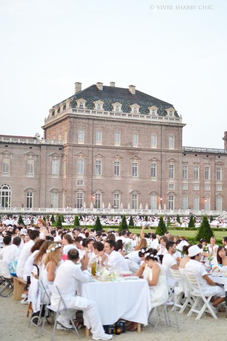 A Torino di bianco vestita.