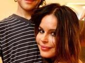 Nina Moric infuriata: vero ancora Corona